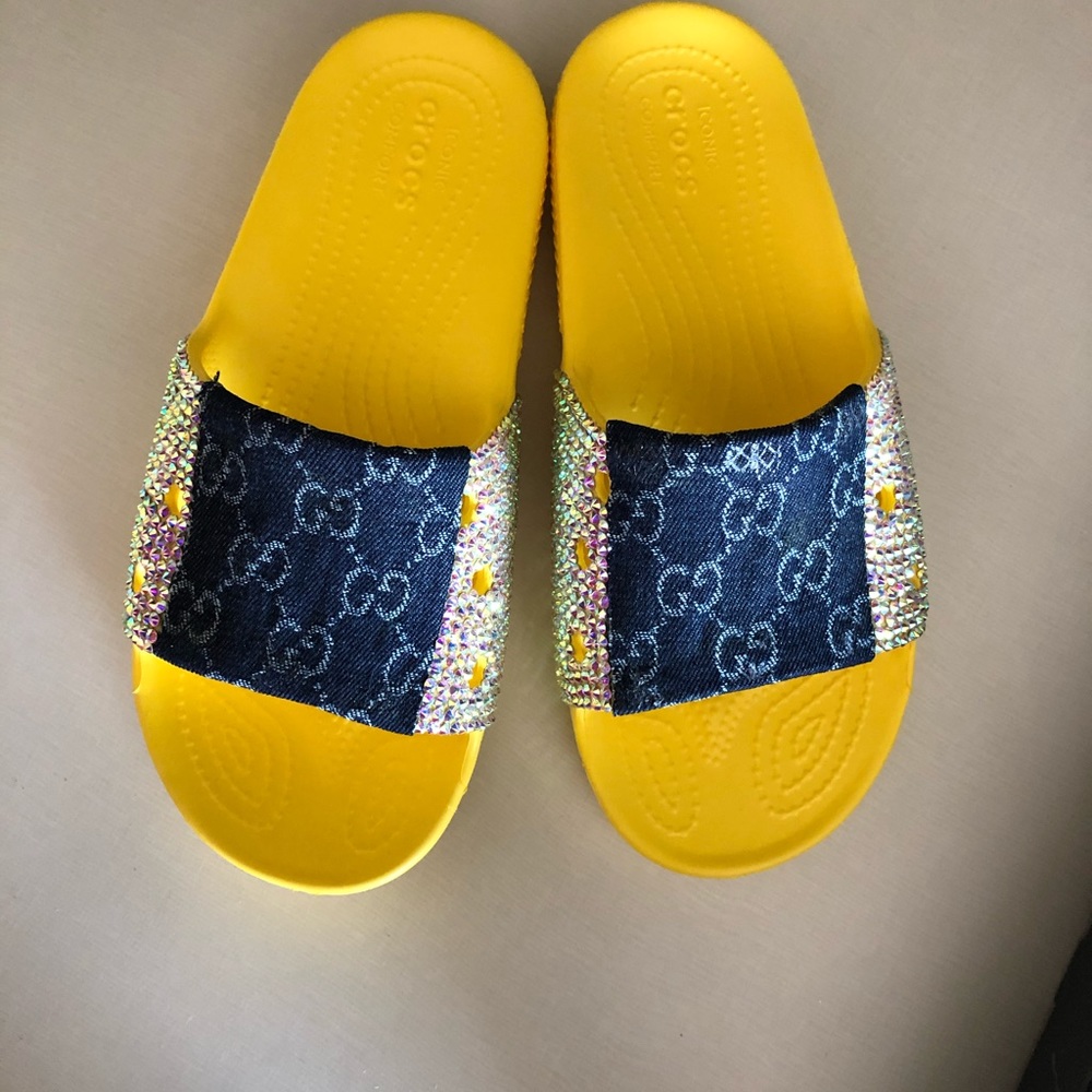 “Buzzing Denim” Custom Crocs Slides